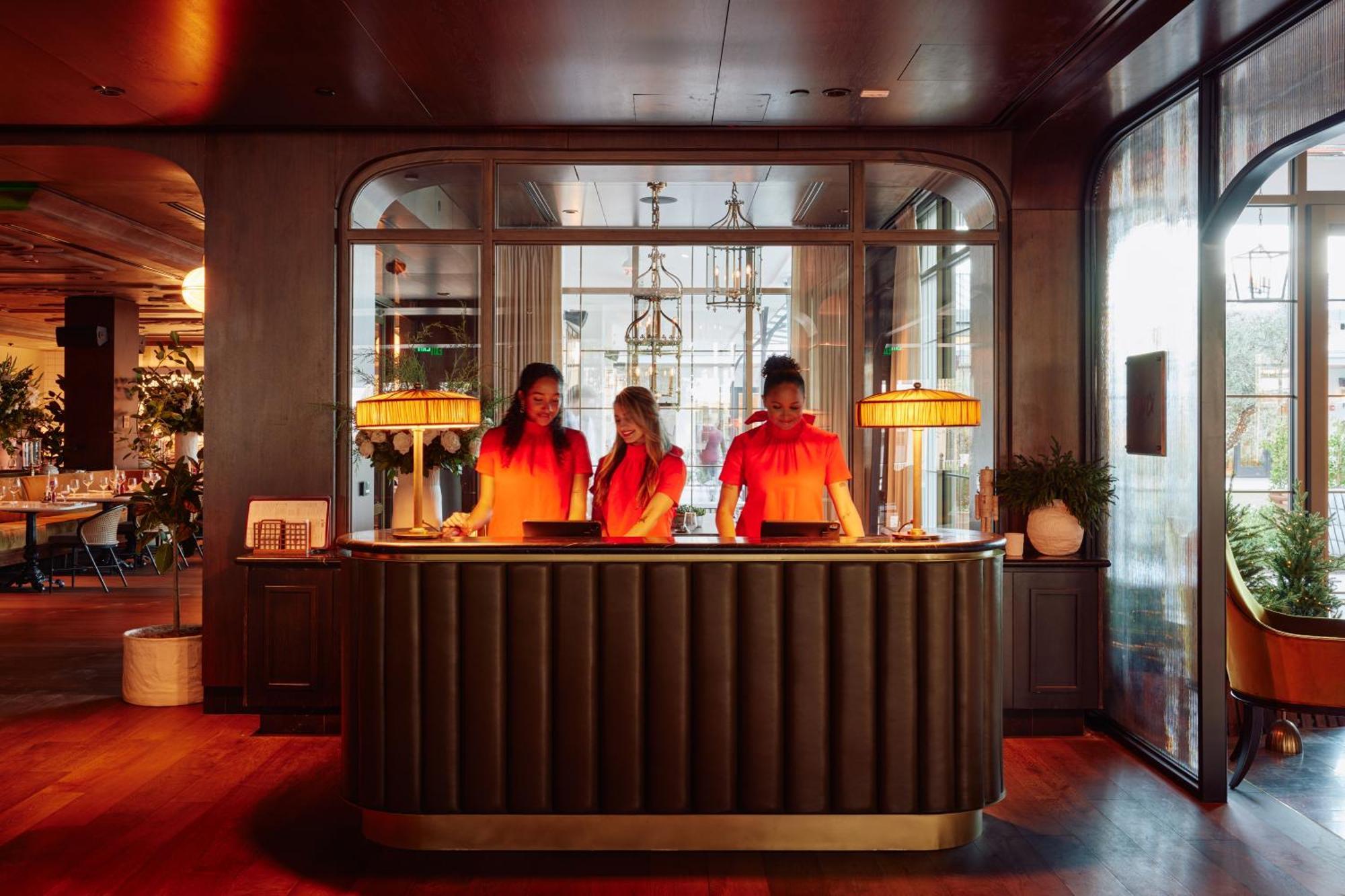 Hotel The Global Ambassador à Phoenix Extérieur photo