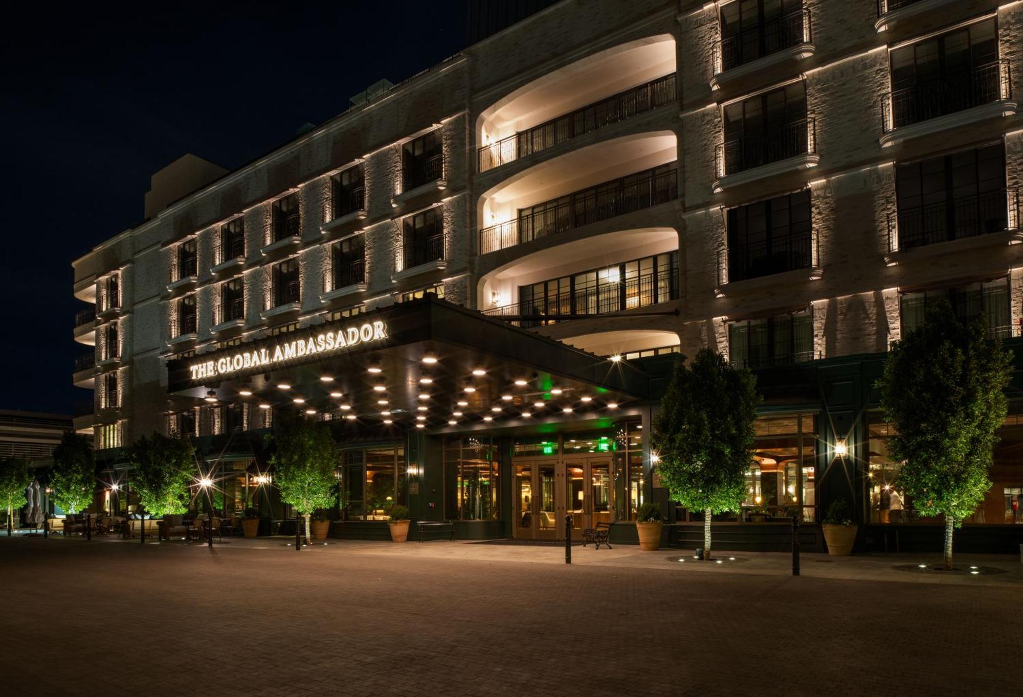 Hotel The Global Ambassador à Phoenix Extérieur photo